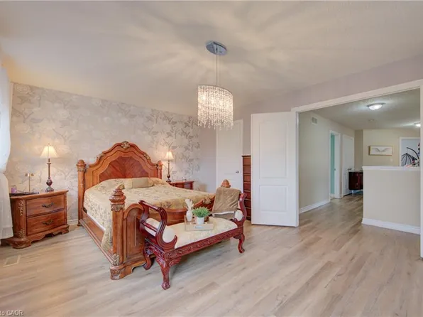 78 Stuckey Ave, Wilmot, ON N3A 4R5