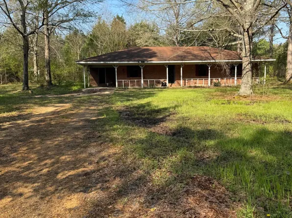 274 Walker Ln, Caledonia, MS 39740