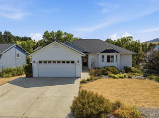 934 Shoshone St, Moscow, ID 83843