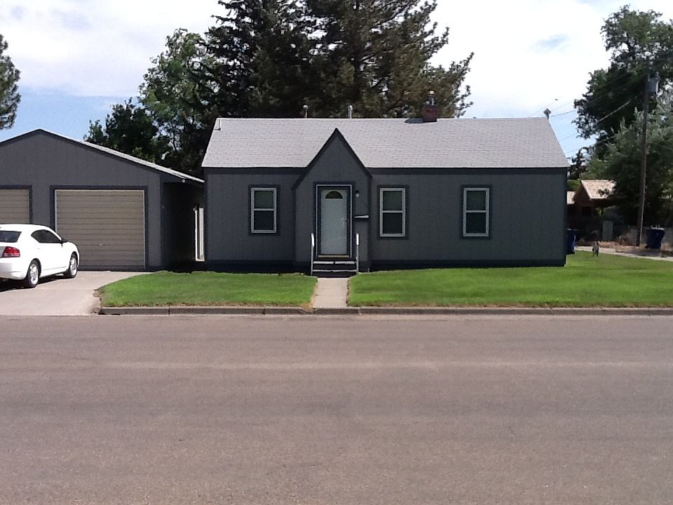 207 E. 9th