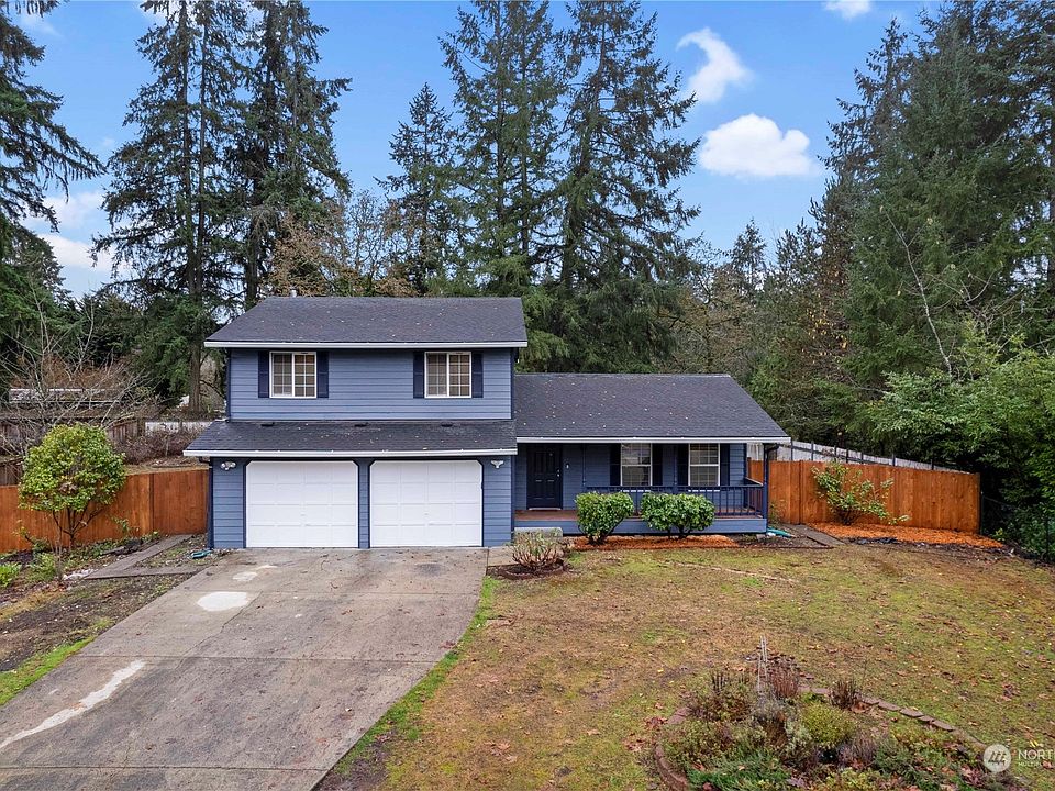 Welcome Home ~ Perfectly placed on almost half an acre with plenty of space for all of your needs.>