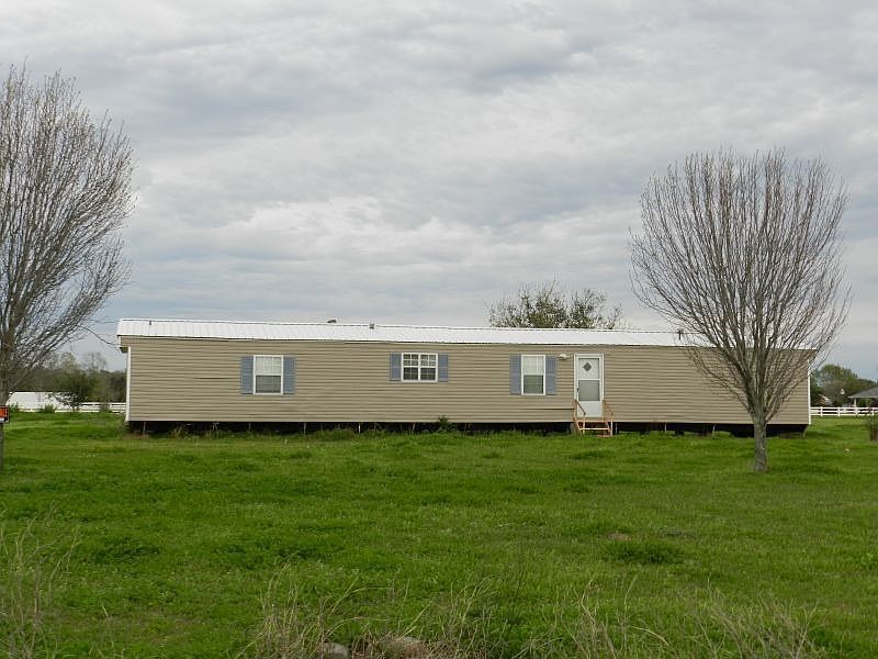 2nd image of 6062 Highway 26