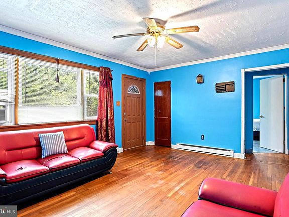 5th image of 201 Village Rd