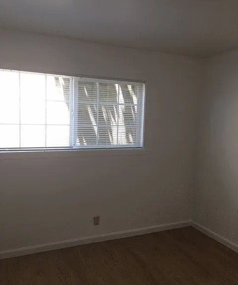 1539 Humboldt St — Photo 20