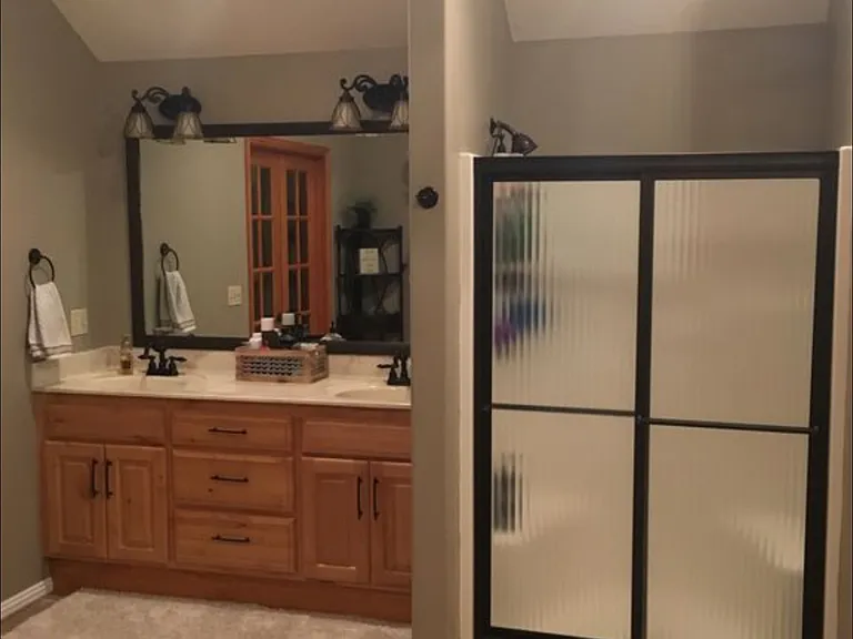 4673 Oneida Dr — Photo 6
