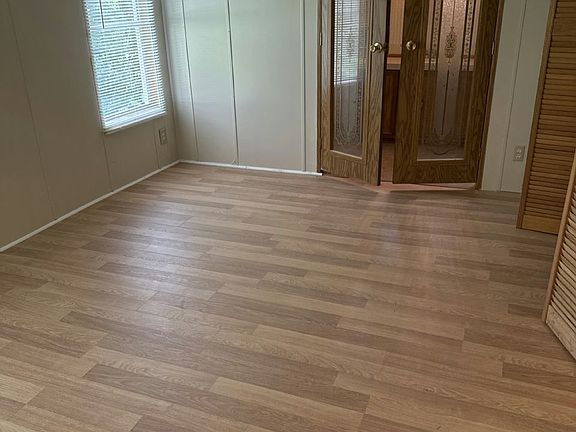 4th image of 1226 S Bloomington St #164