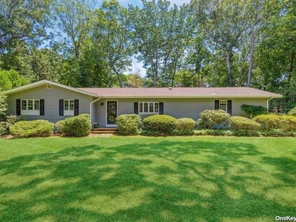 45 Oakwood Drive, Southold, NY 11971