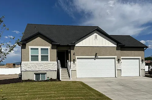 3779 S 1950 W Photo 1