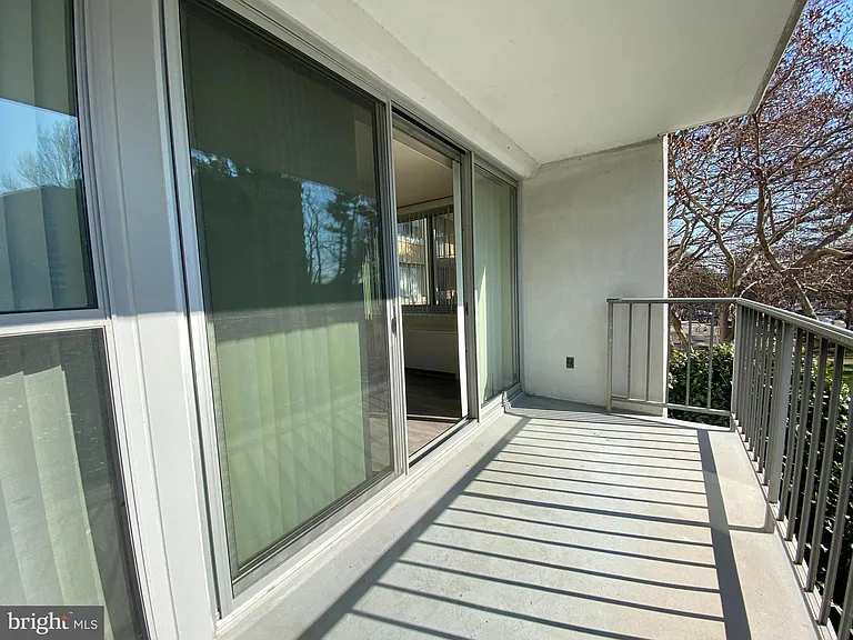 301 N Beauregard St #122 — Photo 34