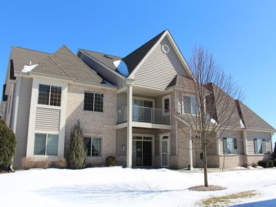 1353 Rose Ct APT 43, Waukesha, WI, 53186