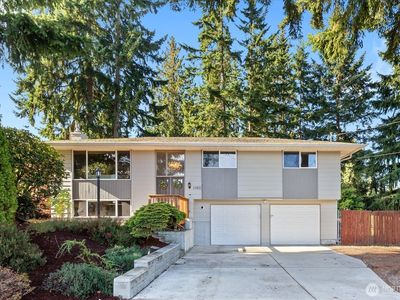 1302 Silver Lake Road, Everett, WA, 98208