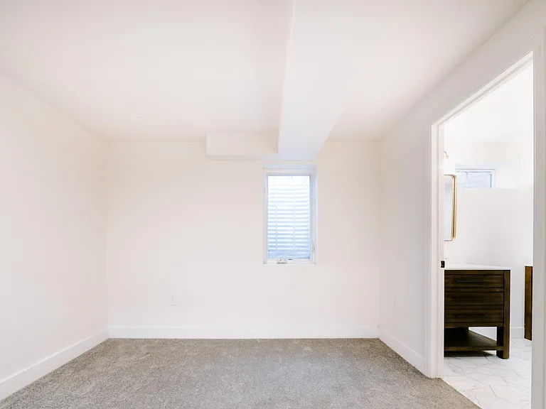 Downstairs master bedroom w/ walk in closet