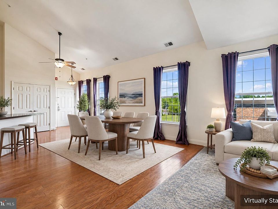 1st image of 603 7th St Suite 402