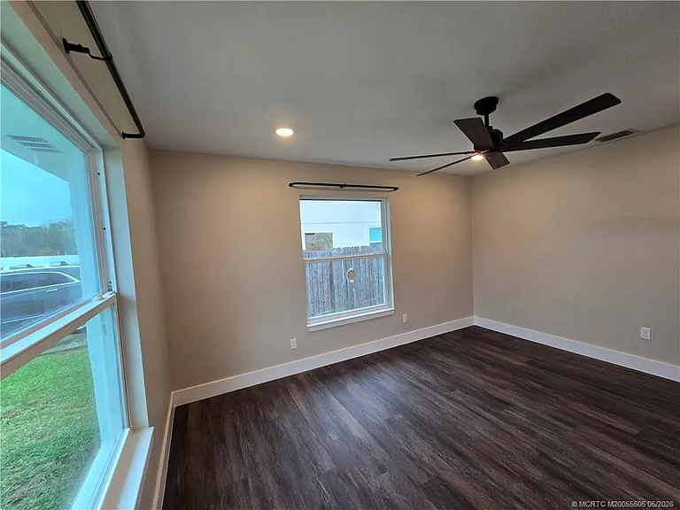 5968 SE Avalon Dr — Photo 14