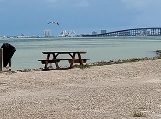 1614 N Shore Dr, Port Isabel, TX 78578