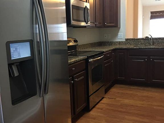 3rd image of 109 Kelly St