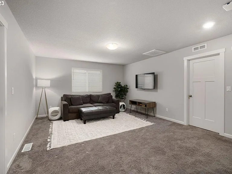 15244 SE Baden Powell Rd — Photo 5
