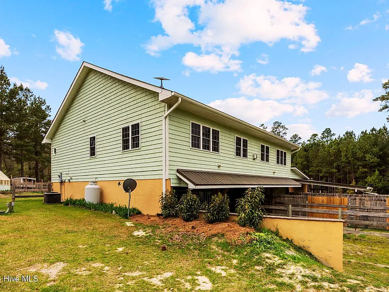 230 Causey Rd — Photo 22