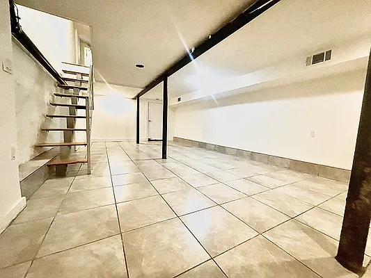 Rented by Doorway NYC, LLC | media 23