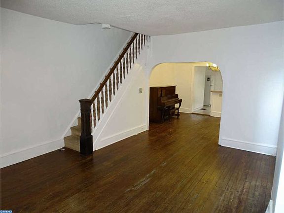 4th image of 113 W Gorgas Ln