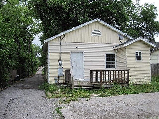 1st image of 2719 Tarleton Ave