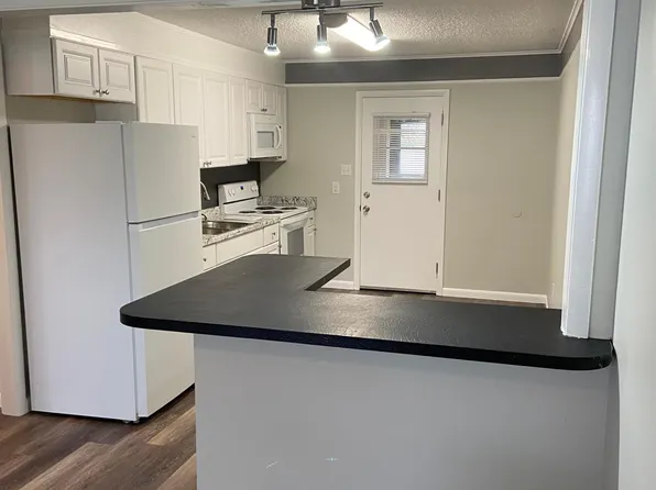 59 Polk Cir #A, Fort Oglethorpe, GA 30742