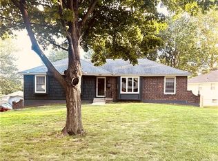 12621 E 41st Ter S, Independence, MO 64055