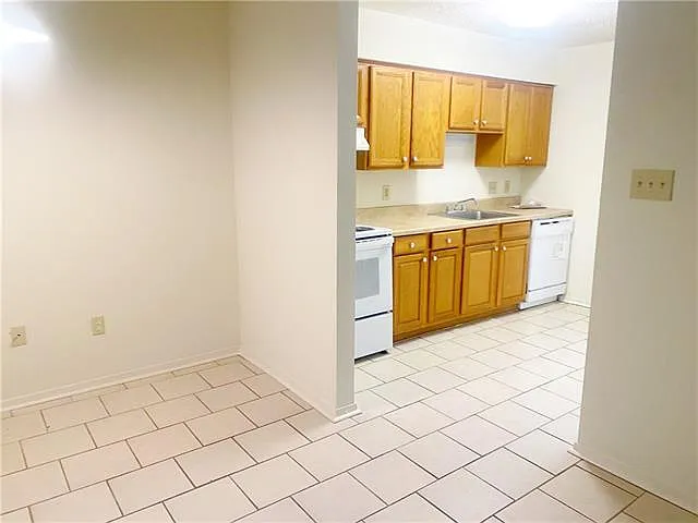 2300 Pasadena Ave #209 — Photo 9