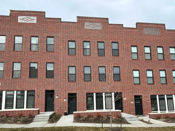 The Bungalows on 204