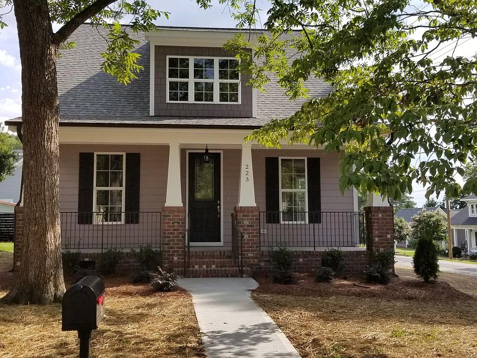 Front view facing W. Chatham St