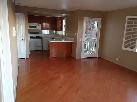 28D72771-B5BA-41D9-A56B-0EF33EA6F131