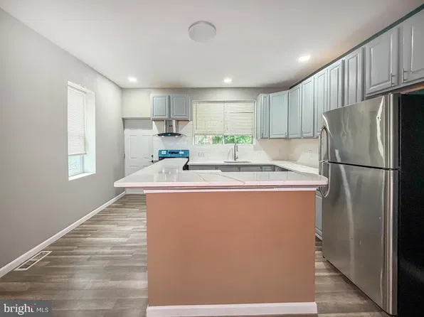 2341 Duncan St, Philadelphia, PA 19124