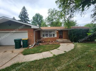 5800 Taney Pl, Merrillville, IN 46410
