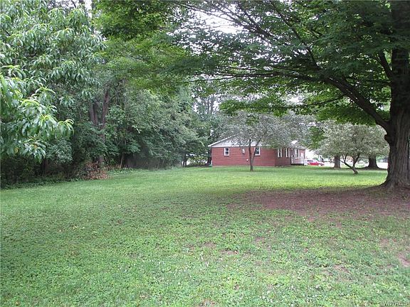2nd image of 15322 Armes Ct