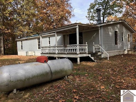 2nd image of 84 Daniels Dr