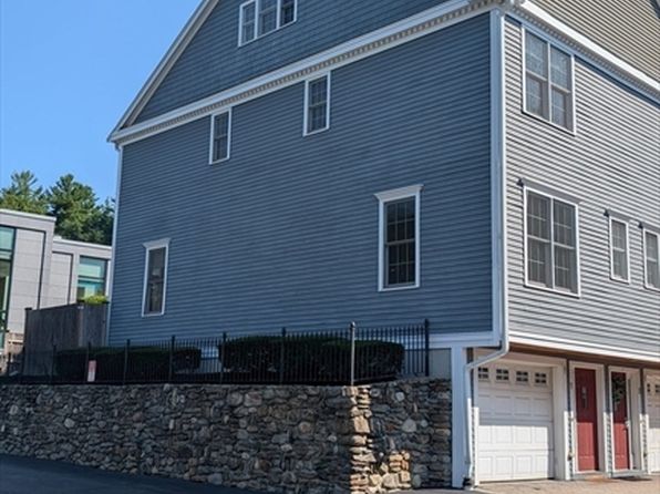 894 Main St UNIT 1