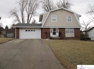 13409 Glenn St, Omaha, NE 68138