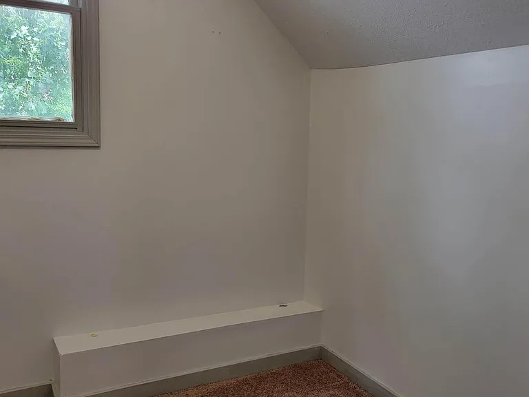 717 Huffman St — Photo 18