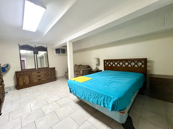 688 Rogers Avenue image 11 of 13