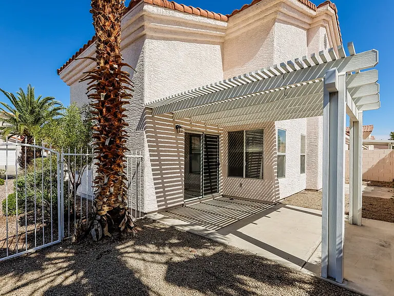 104 Escada Ln — Photo 17