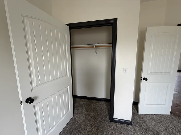 2427 Indiana Ave #1 — Photo 10