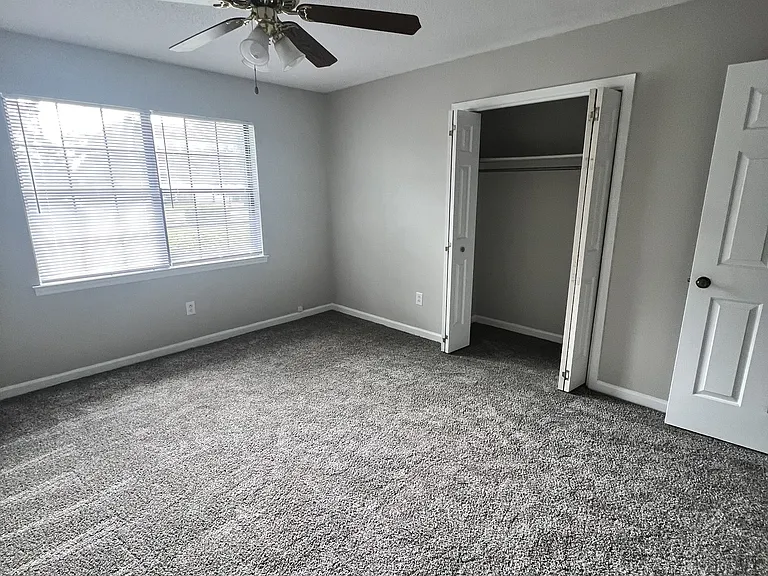 1103 Hickory St — Photo 20