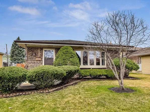 4606 Raymond Ave, Brookfield, IL 60513