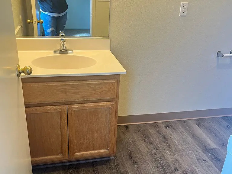 1249 Daybreak Dr — Photo 16
