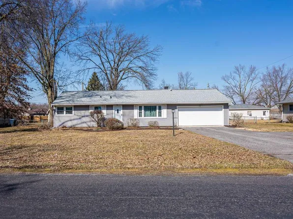 3916 Elmcrest Dr, Fort Wayne, IN 46809