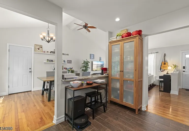 28 Ethan Dr — Photo 16