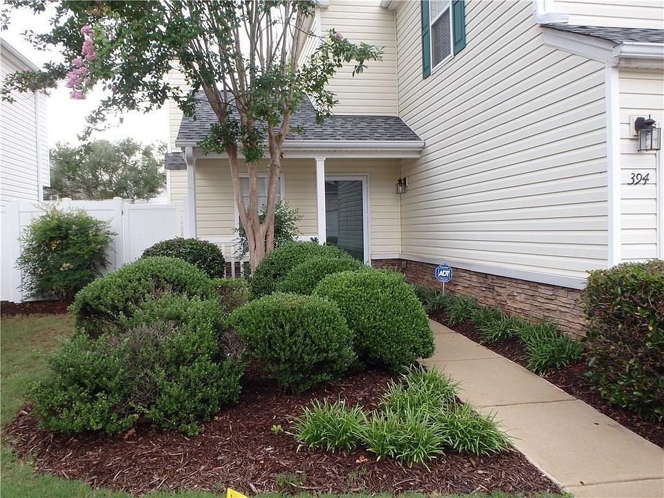 1st image of 394 W Oaks Trl
