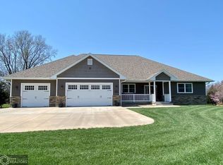 2515 Irish Ridge Rd, Burlington, IA 52601