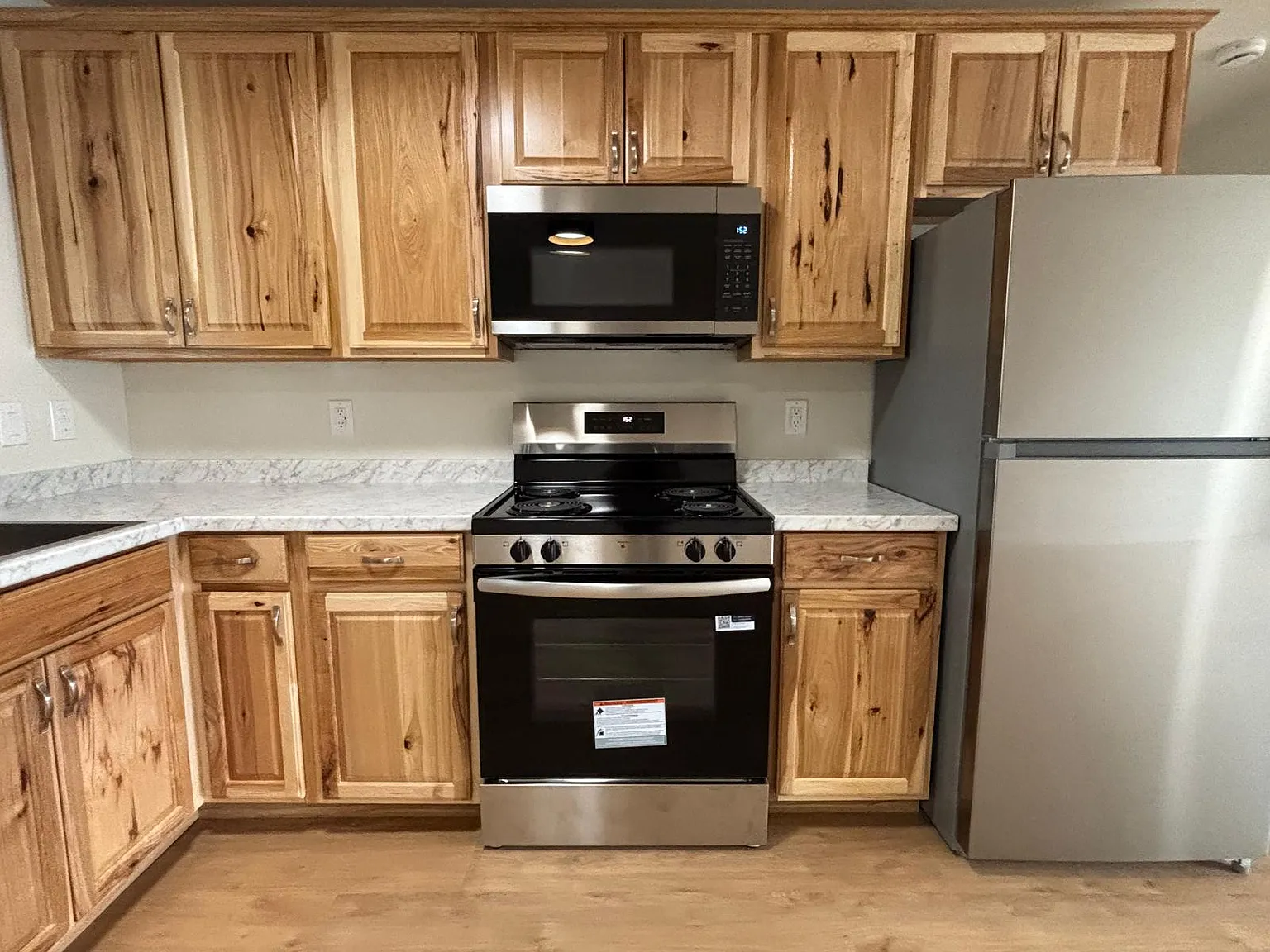 Gold Creek Apartments — Photo 2