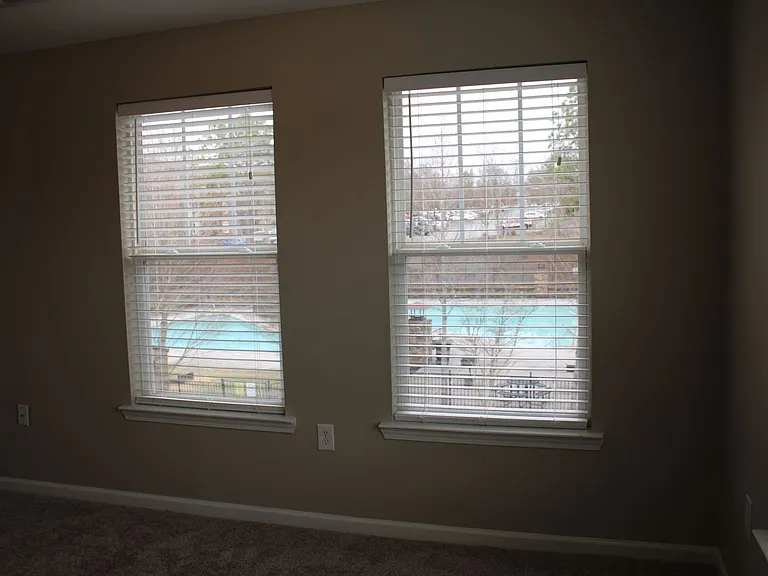 1121 Tree Top Way #1421 — Photo 31
